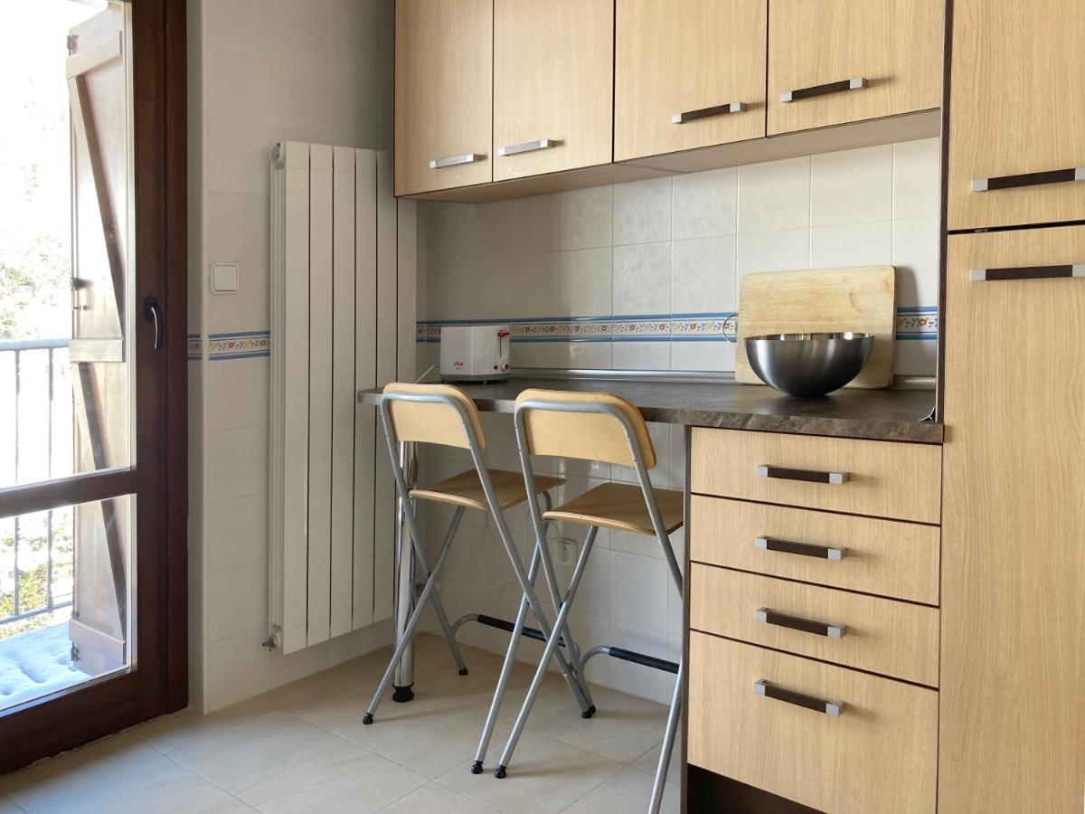 Apartamento Tarmanones Escarrilla Exterior photo