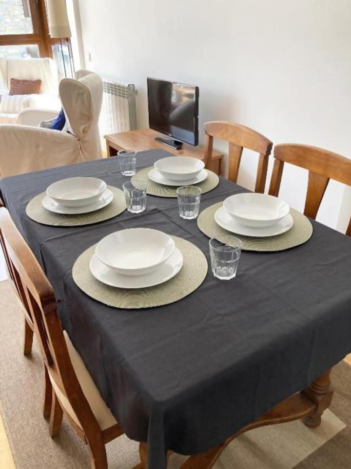 Apartamento Tarmanones Escarrilla Exterior photo